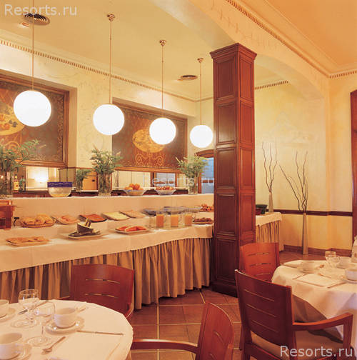Astoria Hotel 16
